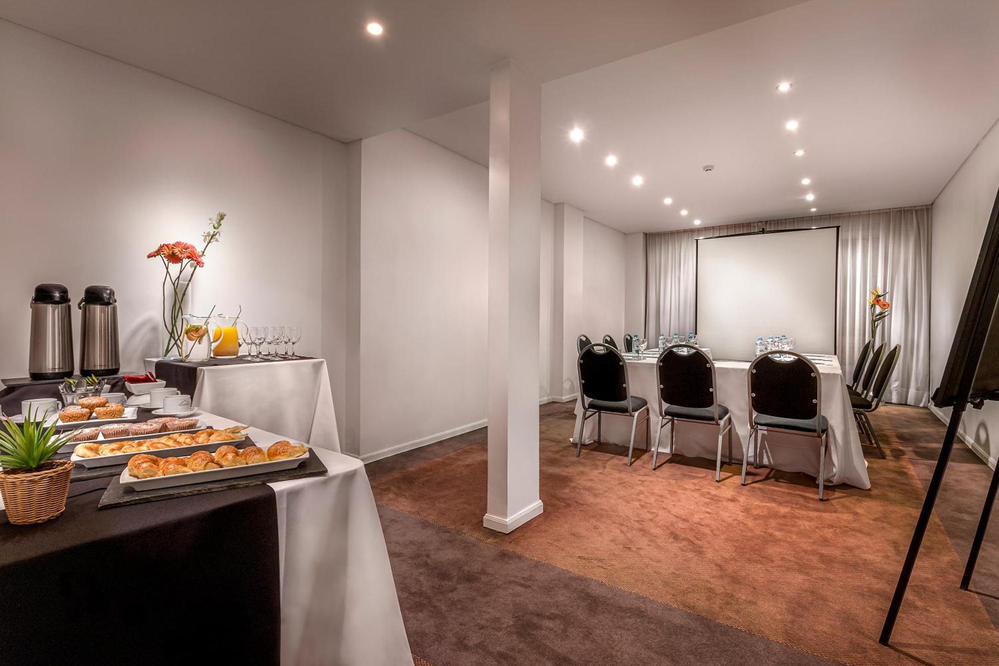 Broadway Hotel & Suites Buenos Aires Exterior photo